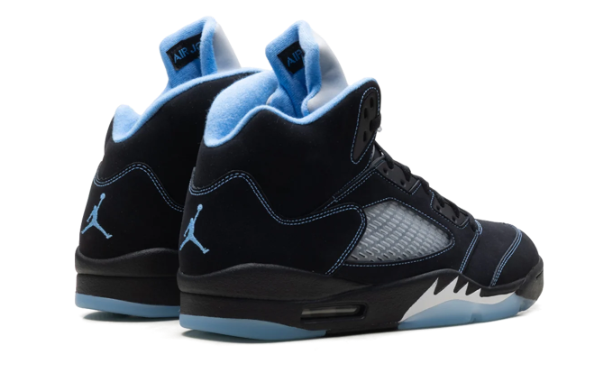 Air Jordan 5 Low 'Black University Blue' 2026 – DD0587-008