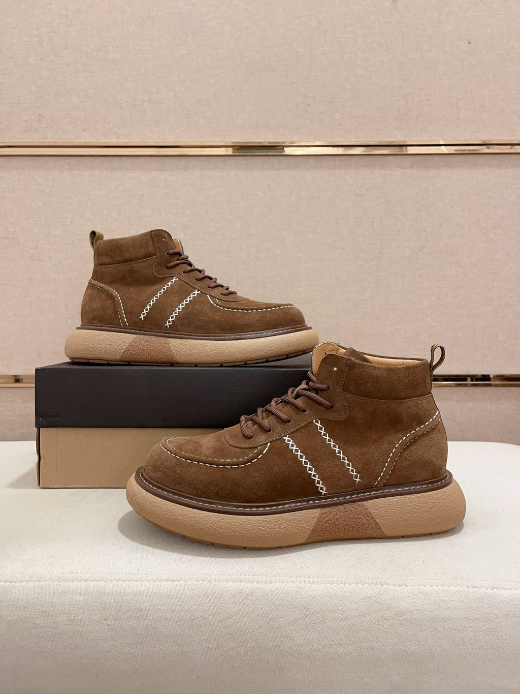 UGG Men's Suede Chukka Boot – Olive