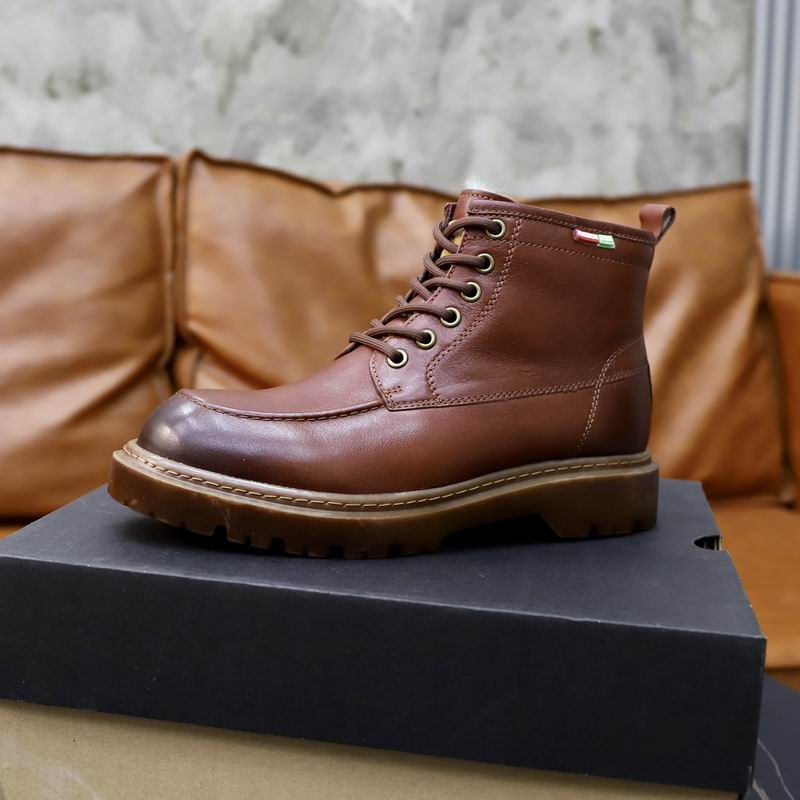 UGG Men's Leather Sherpa Moc-Toe Boot – Cognac